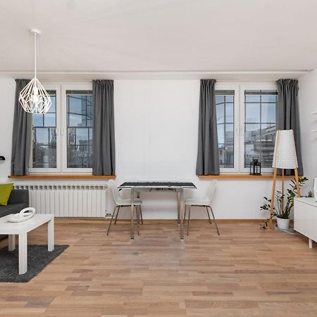 Corazziego 4 By Homeprime Warsaw Luaran gambar