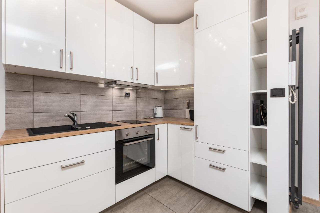Corazziego 4 By Homeprime Warsaw Luaran gambar
